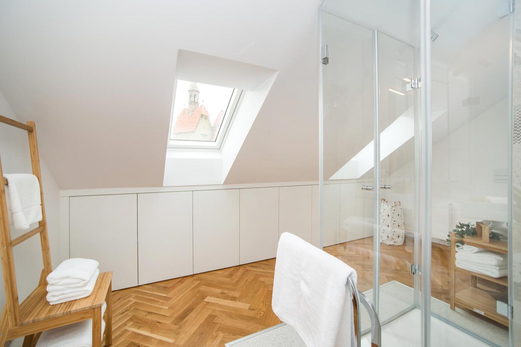 Large And Modern Apartment In The Heart Of ปราก ภายนอก รูปภาพ